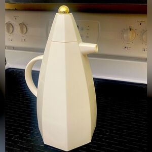 Vintage studio Nova coffee warmer